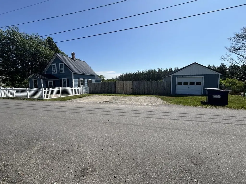 31 Feeney Street Jonesport ME 04649