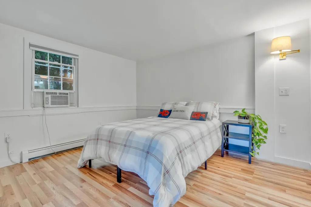 8 Siena Way Eliot ME 03903