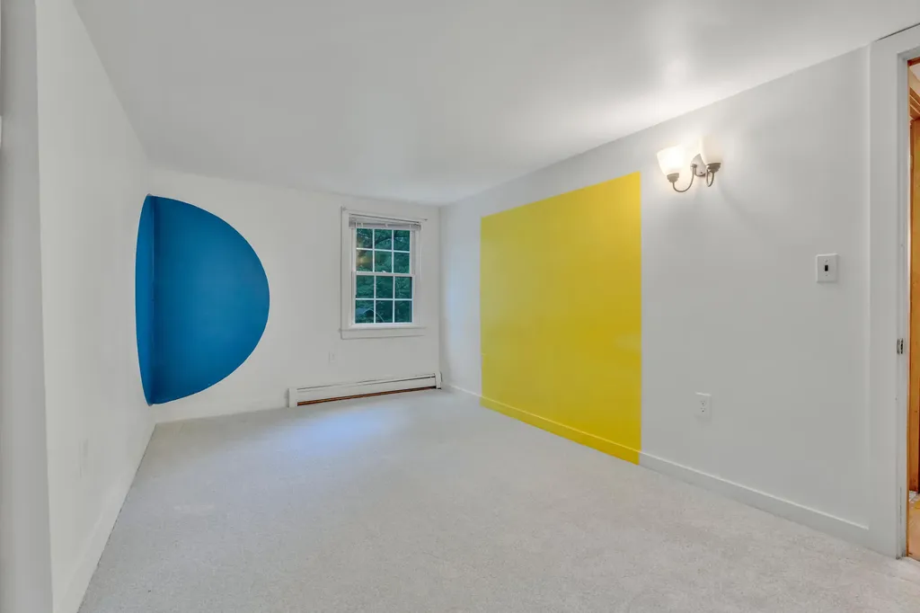 8 Siena Way Eliot ME 03903