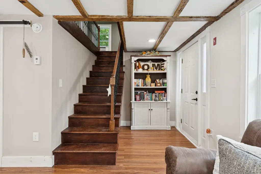 173 State Route 121 Otisfield ME 04270