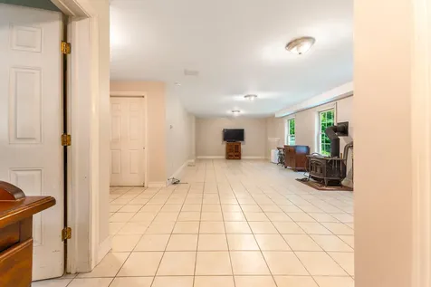 9 Hemlock Hill Road Edgecomb ME 04556