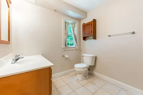 9 Hemlock Hill Road Edgecomb ME 04556
