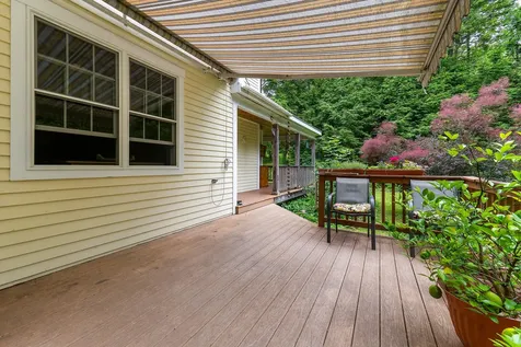 9 Hemlock Hill Road Edgecomb ME 04556