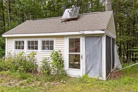 9 Hemlock Hill Road Edgecomb ME 04556