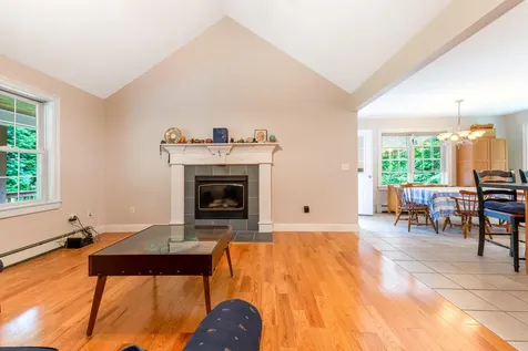 9 Hemlock Hill Road Edgecomb ME 04556