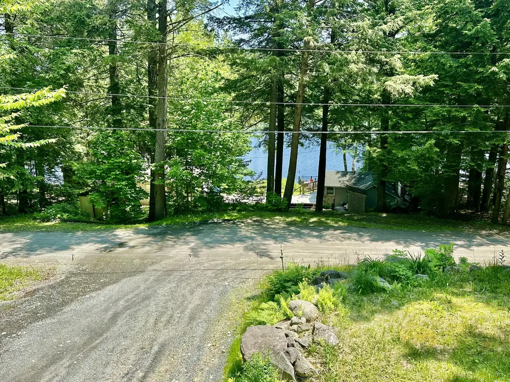 52 Quimby Lane Fayette ME 04349