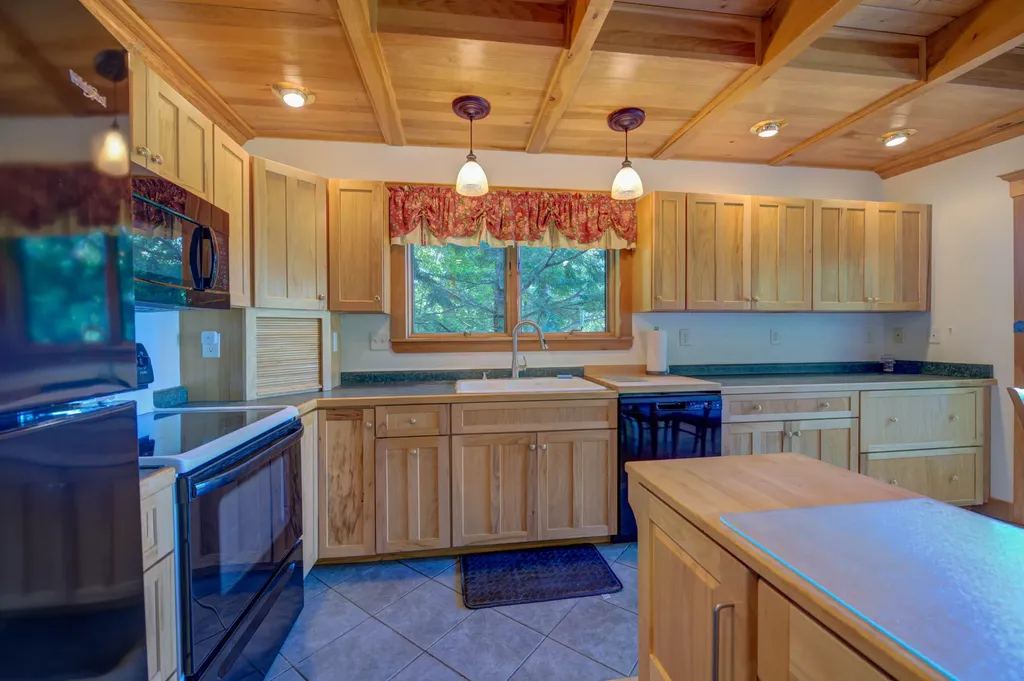 45 Brocklebank Drive Bridgton ME 04009