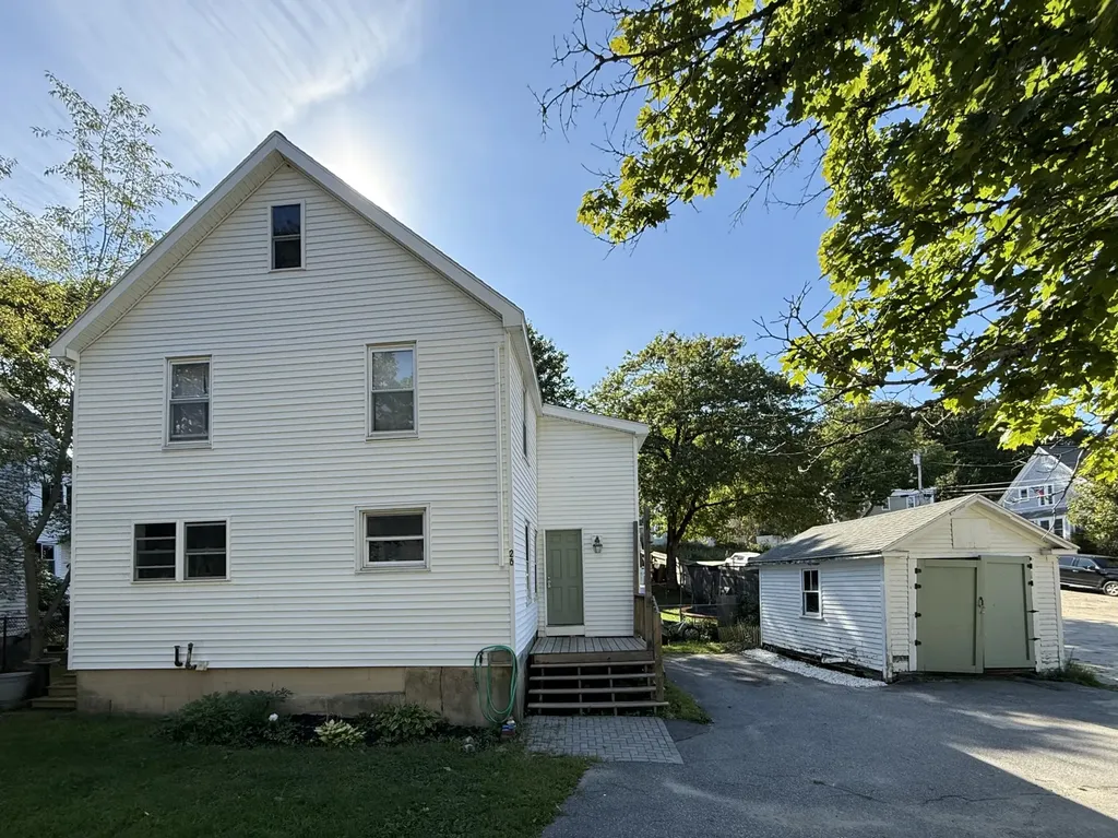 26 Wesley Street Court Bath ME 04530