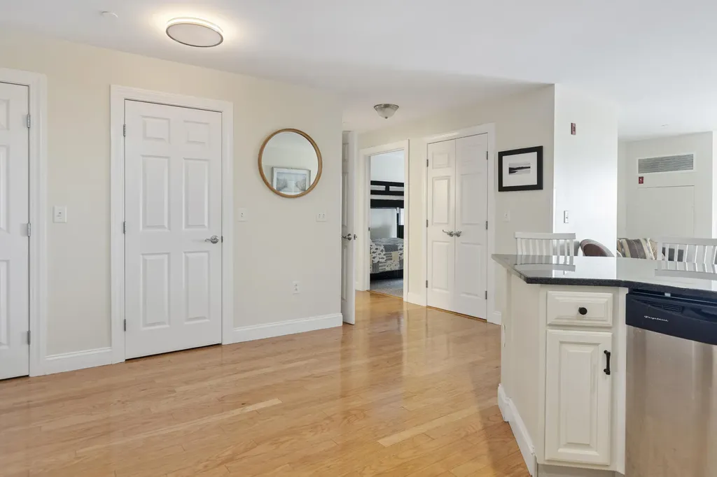 1 E Grand Avenue Old Orchard Beach ME 04064