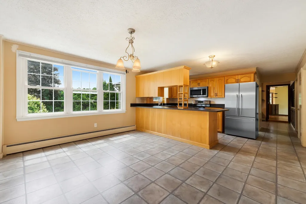 237 Pleasant Street Lewiston ME 04240