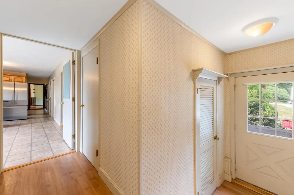 237 Pleasant Street Lewiston ME 04240