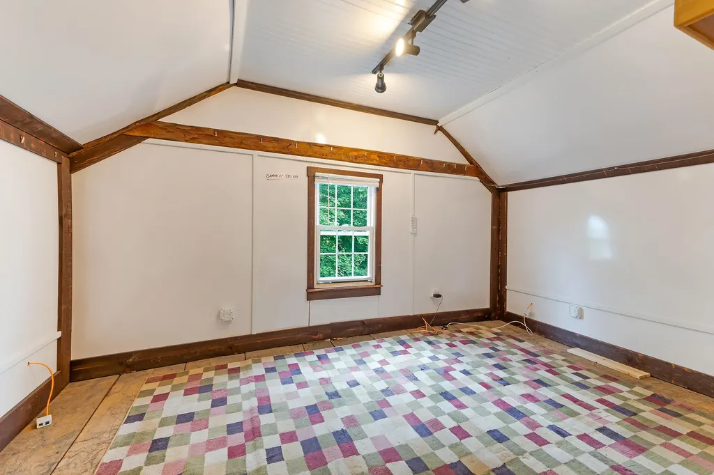 237 Pleasant Street Lewiston ME 04240