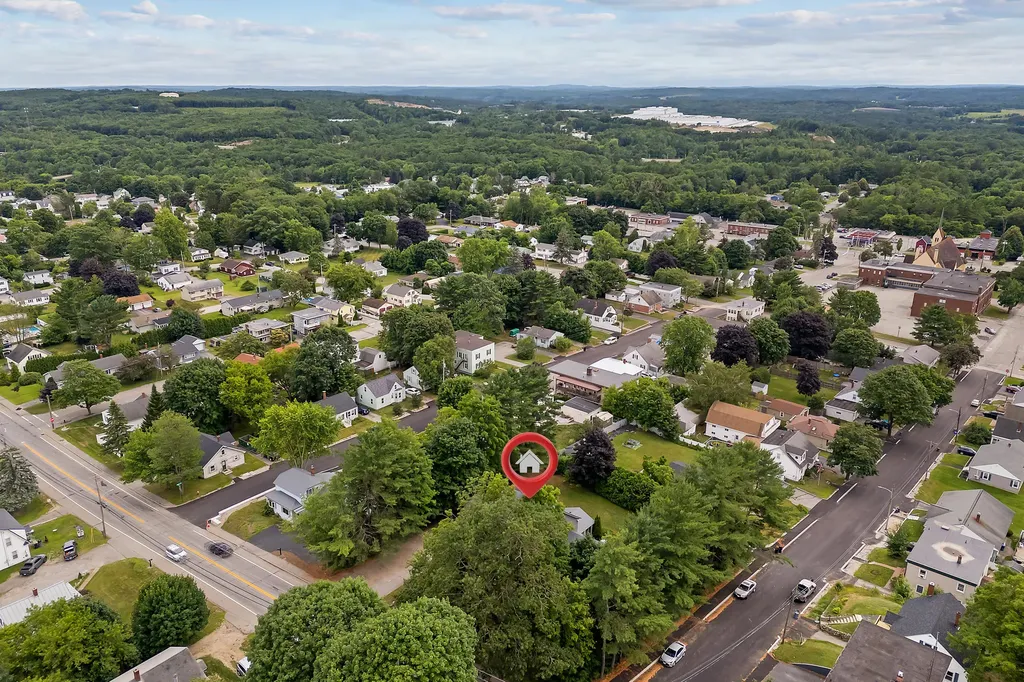 237 Pleasant Street Lewiston ME 04240
