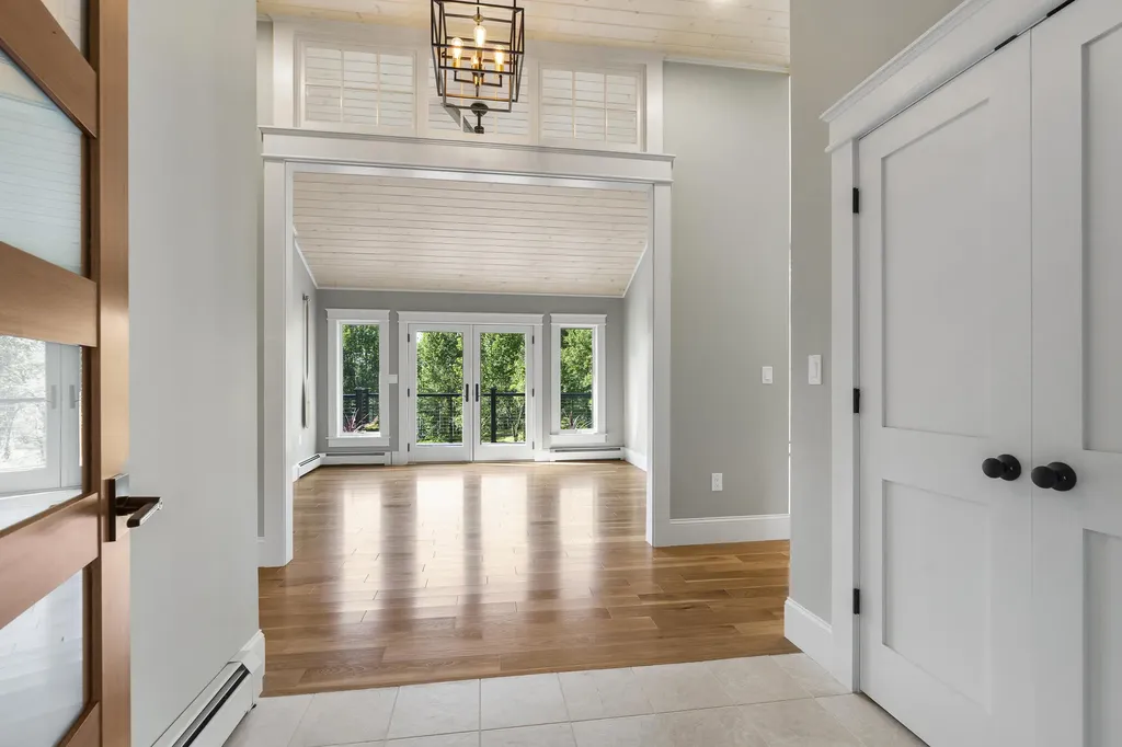 862 W Neck Road Nobleboro ME 04555