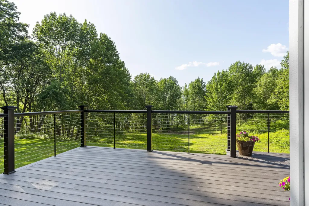862 W Neck Road Nobleboro ME 04555