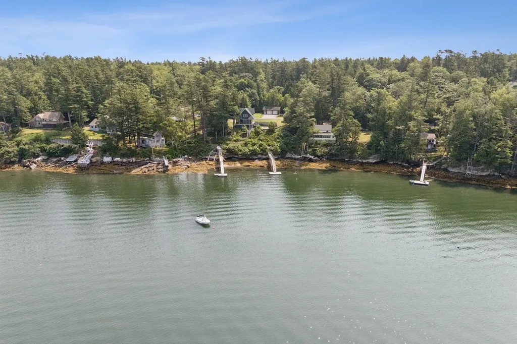 33 Houghton Pond Road West Bath ME 04530