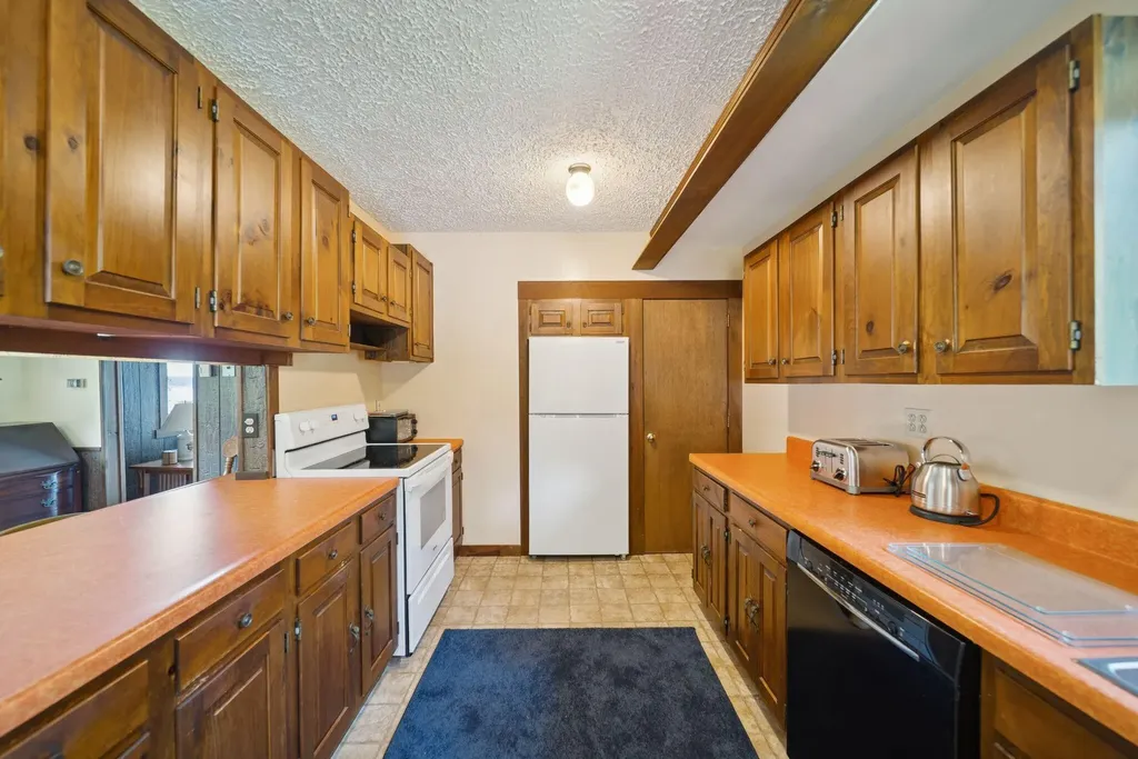 33 Houghton Pond Road West Bath ME 04530