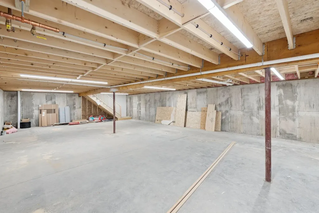 127 Bond Brook Road Augusta ME 04330