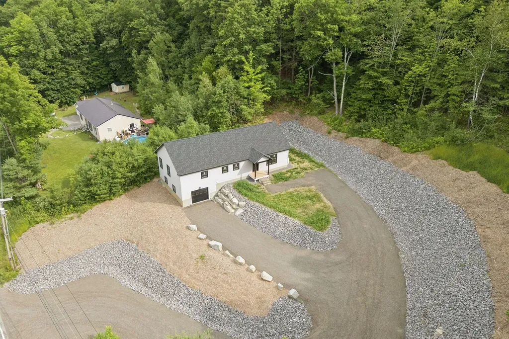 127 Bond Brook Road Augusta ME 04330