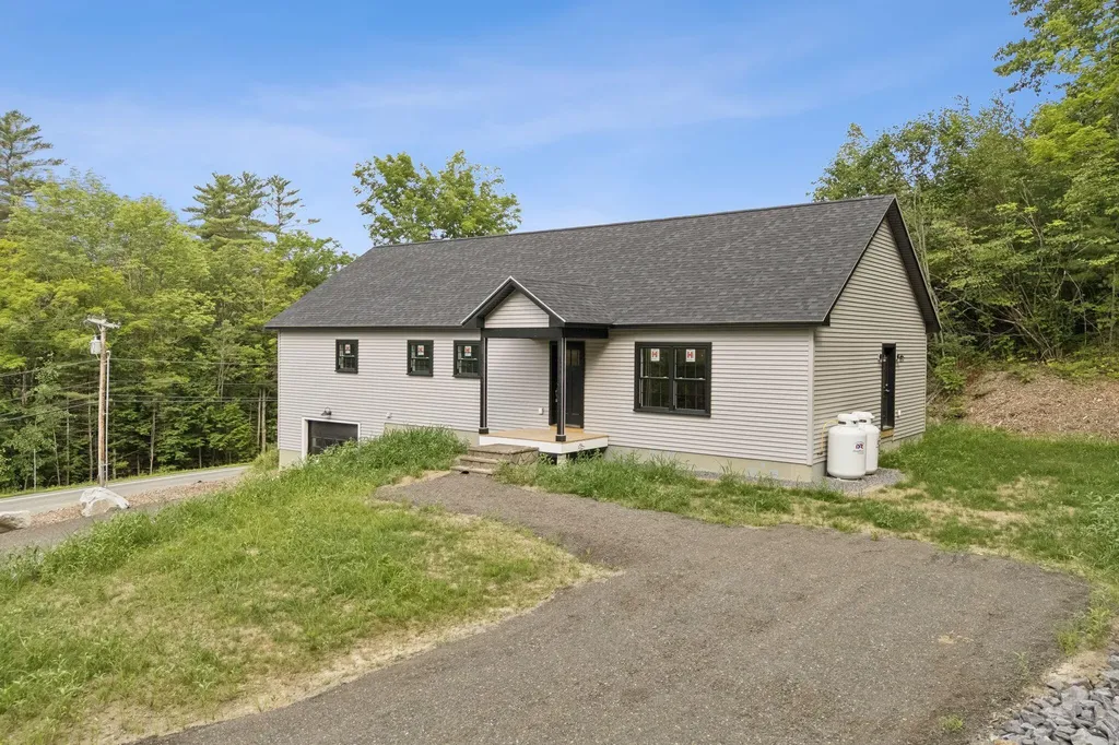 127 Bond Brook Road Augusta ME 04330