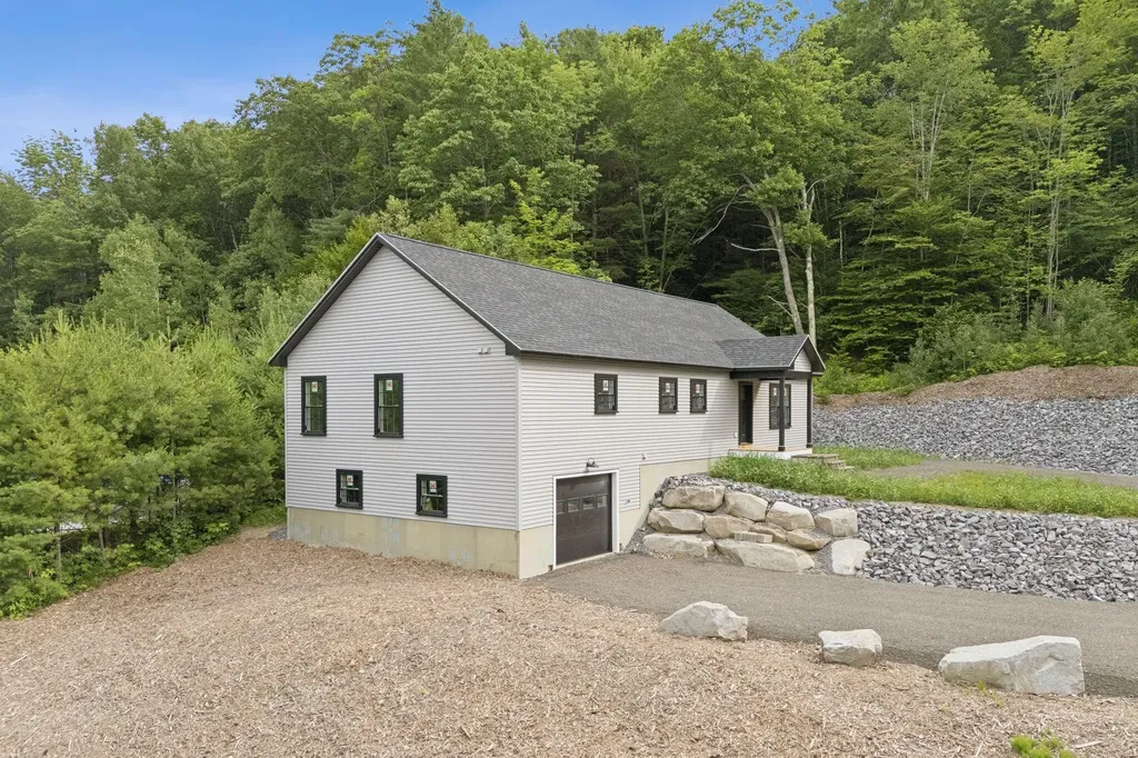127 Bond Brook Road Augusta ME 04330