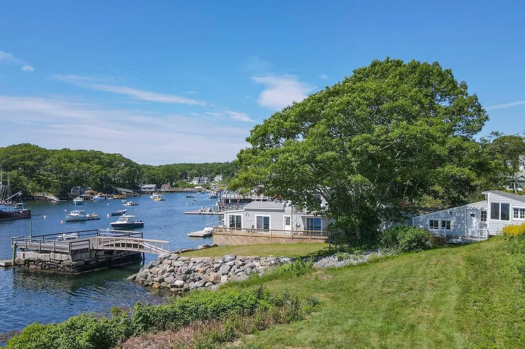 146 State Route 32 Bristol ME 04554