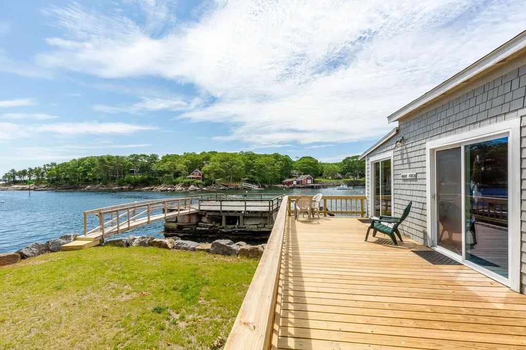 146 State Route 32 Bristol ME 04554