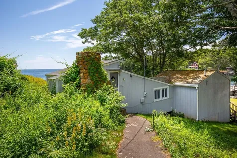 146 State Route 32 Bristol ME 04554