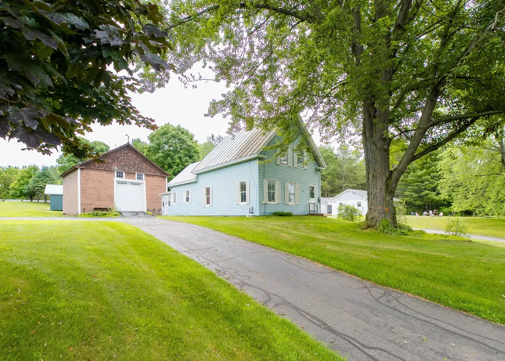 417 Fairbanks Road Farmington ME 04938