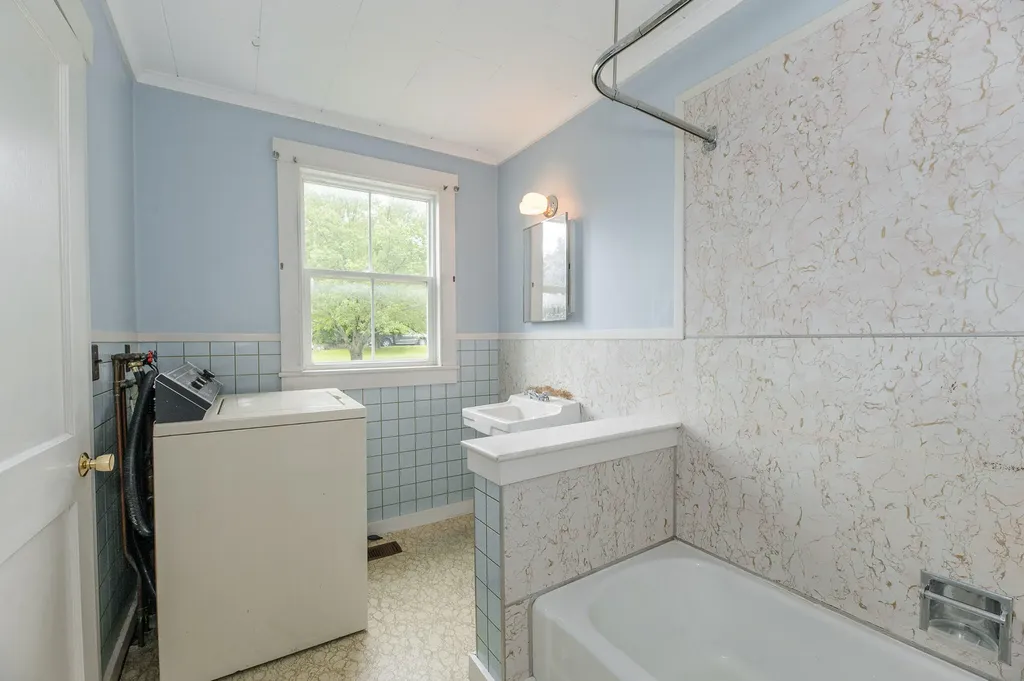 417 Fairbanks Road Farmington ME 04938