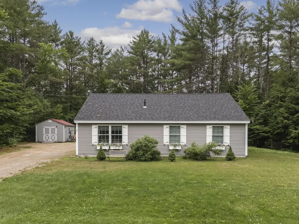 2 Jameson Drive Bridgton ME 04009