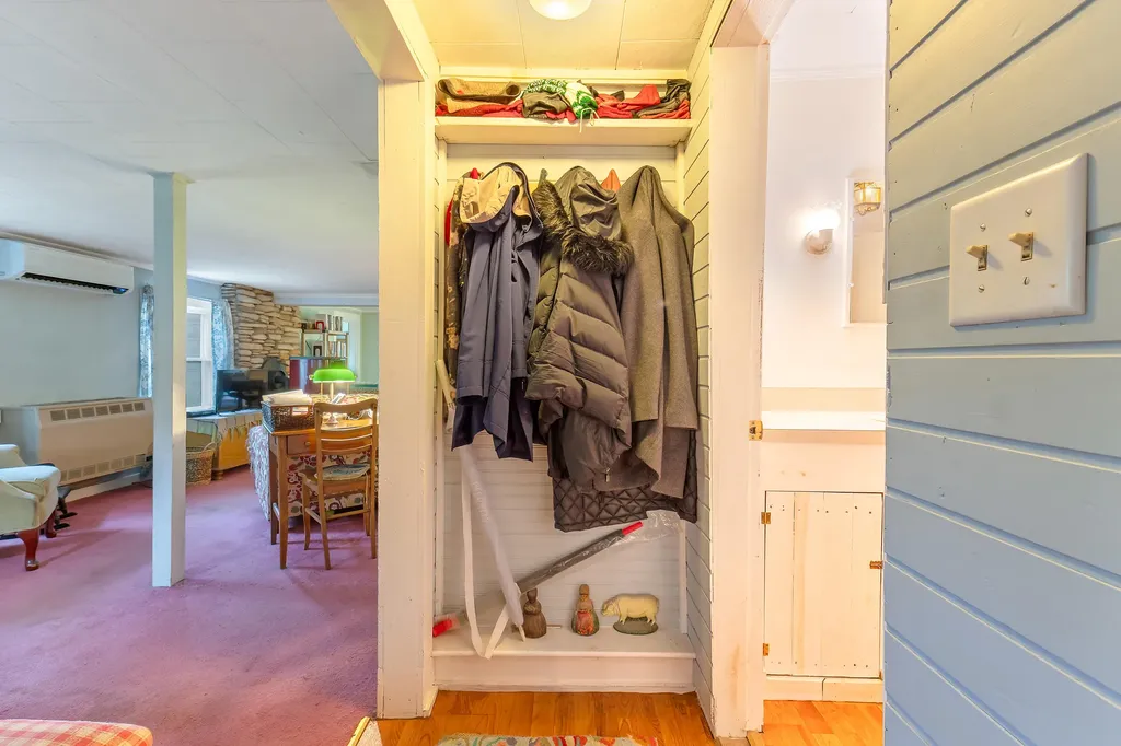 131 River Road Newcastle ME 04553