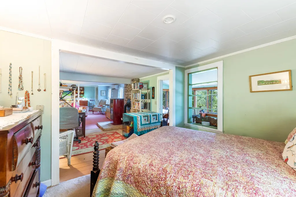 131 River Road Newcastle ME 04553