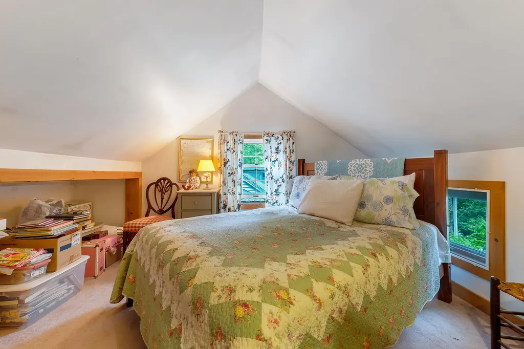 131 River Road Newcastle ME 04553