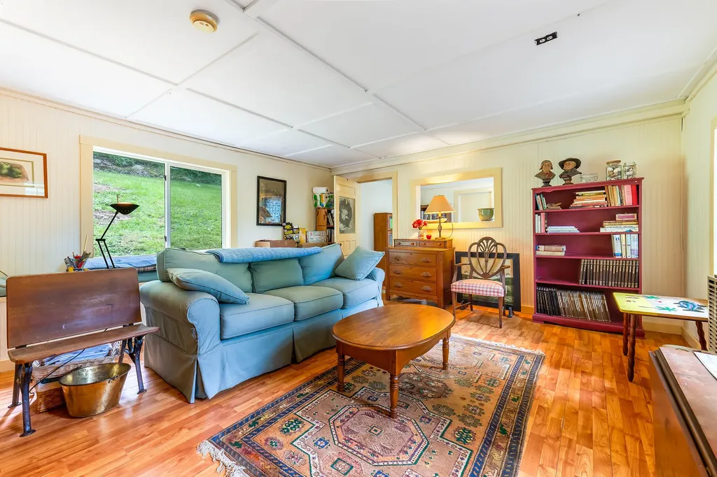131 River Road Newcastle ME 04553