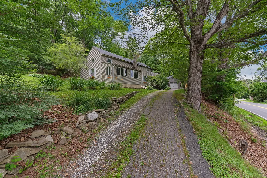 131 River Road Newcastle ME 04553