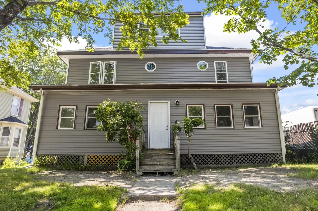 11 Webster Avenue Westbrook ME 04092