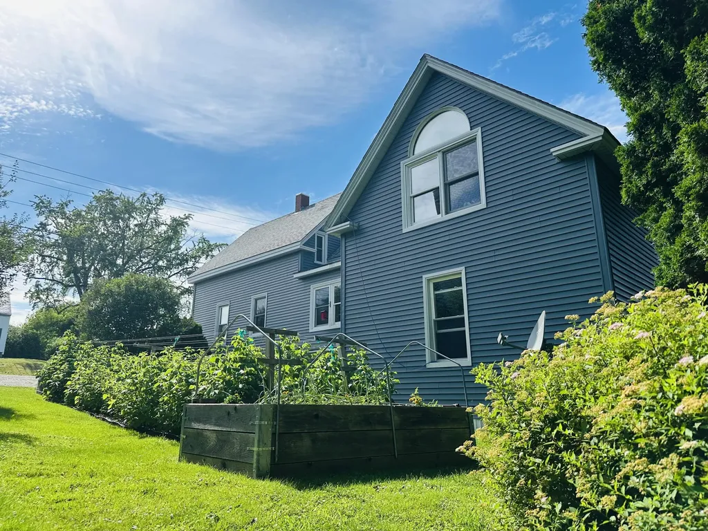 516 Main Street Old Town ME 04468