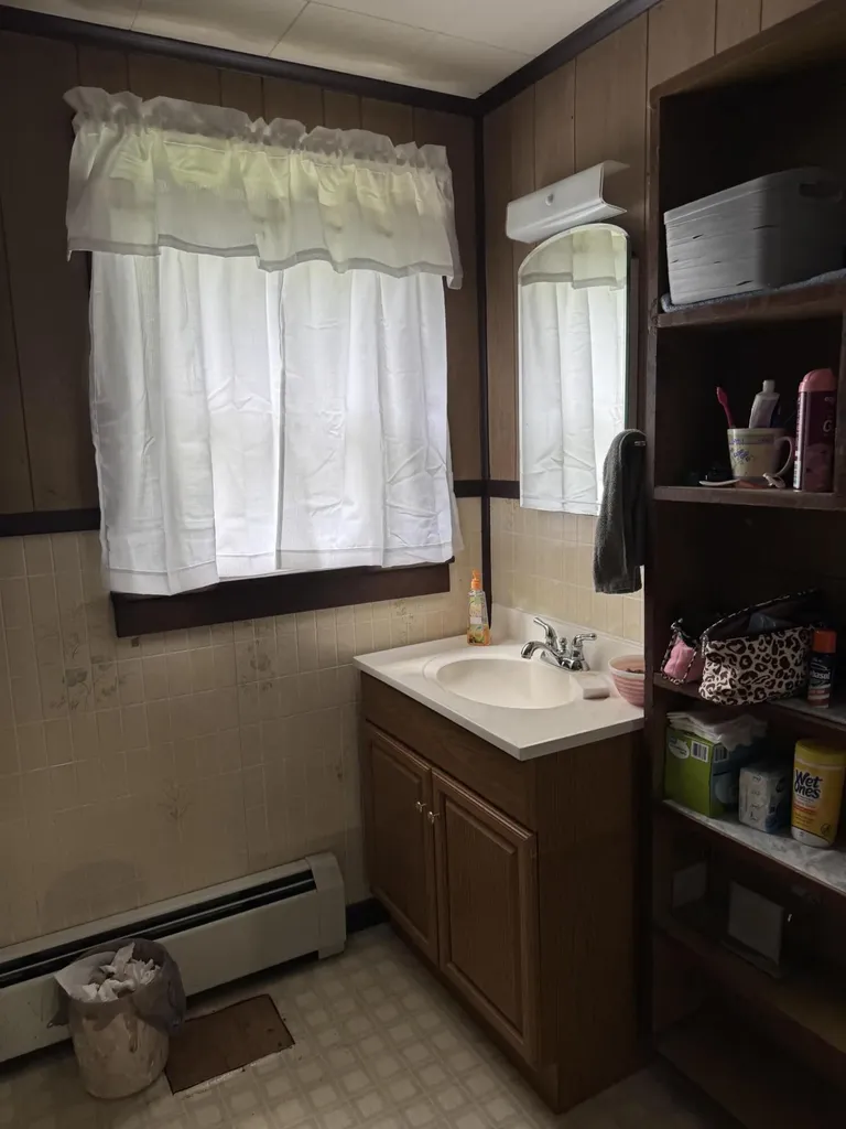 48 Calderwood Road Washington ME 04574