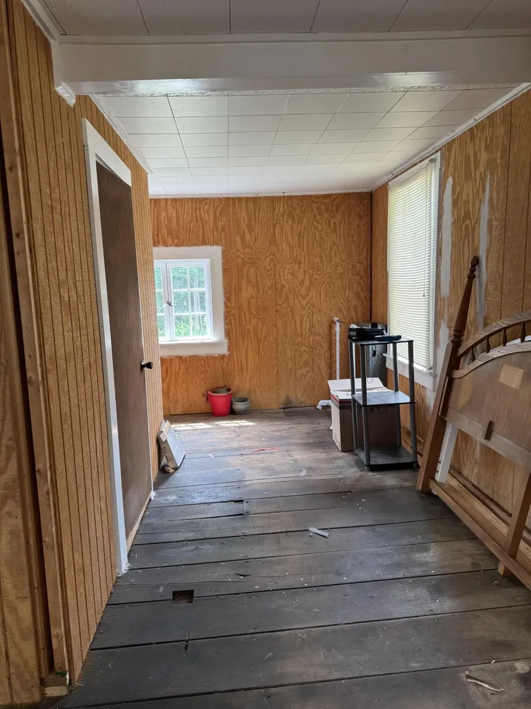48 Calderwood Road Washington ME 04574