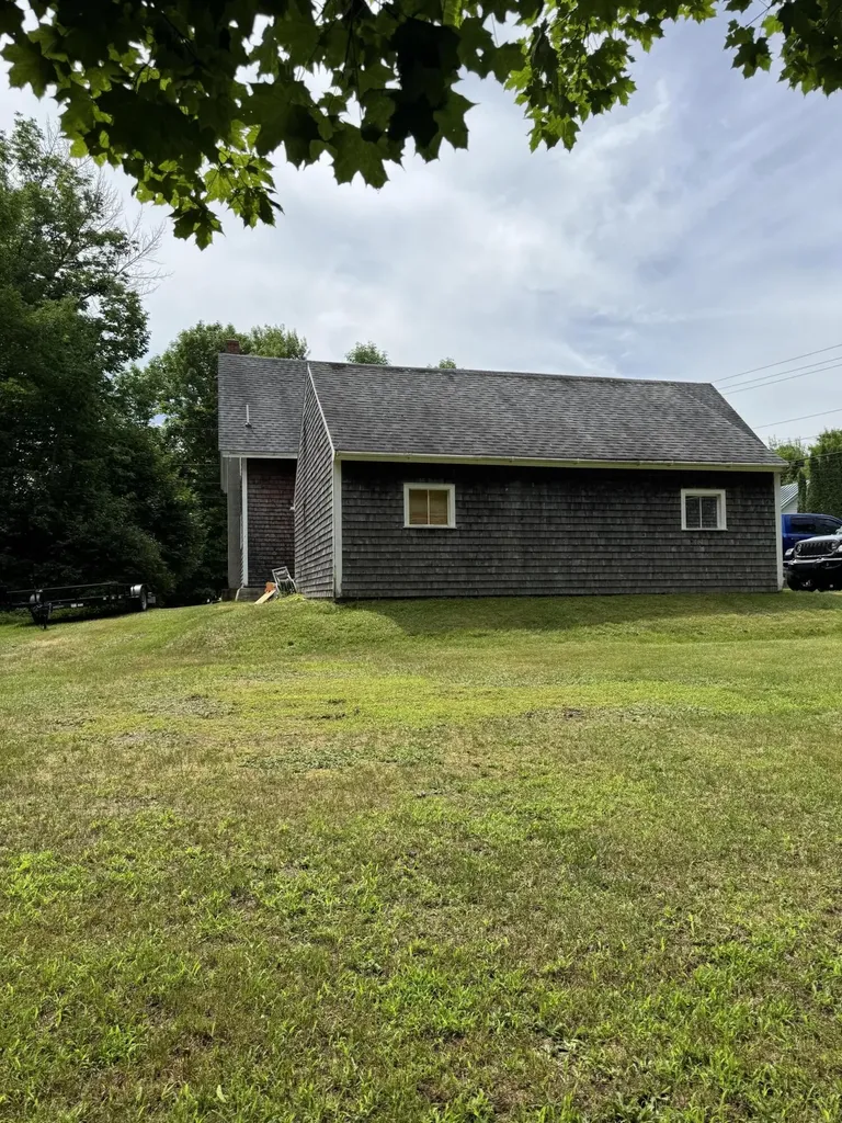48 Calderwood Road Washington ME 04574