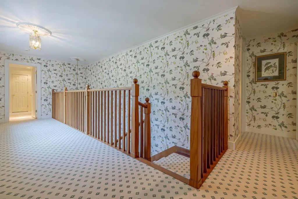 77 Manchester Road Mount Desert ME 04662