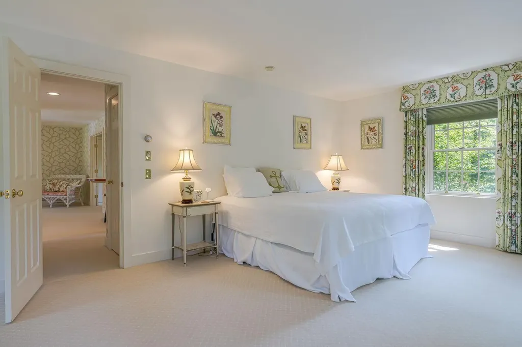 77 Manchester Road Mount Desert ME 04662