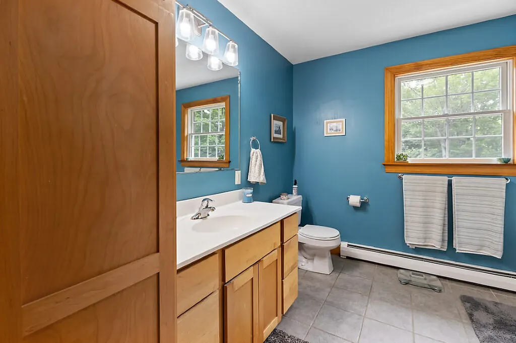 174 Mayflower Heights Drive Oakland ME 04963