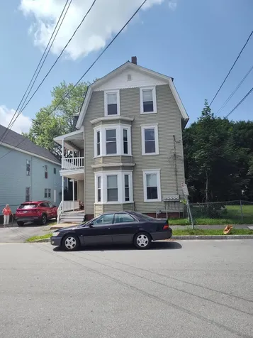 10-12 Grove Street Auburn ME 04210
