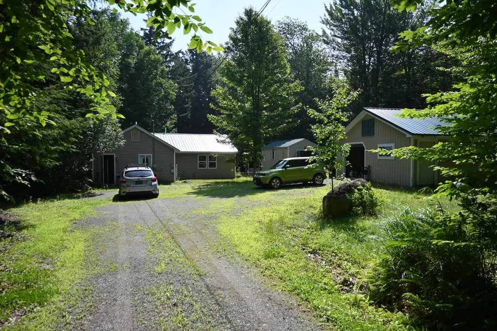 17 Fawn Drive Embden ME 04958