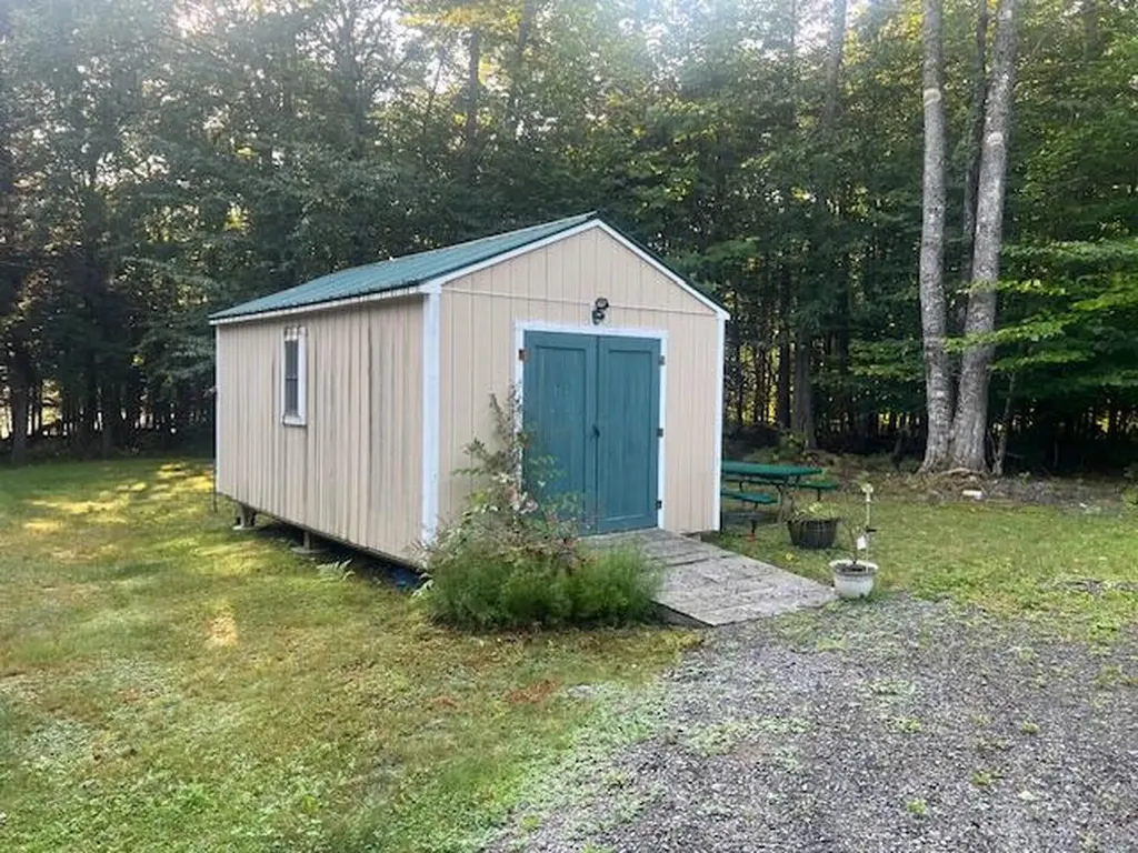17 Fawn Drive Embden ME 04958