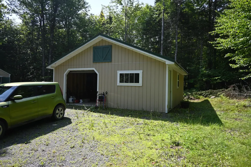 17 Fawn Drive Embden ME 04958