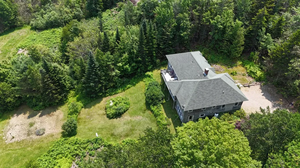 6 Percys Pocket Road Northport ME 04849