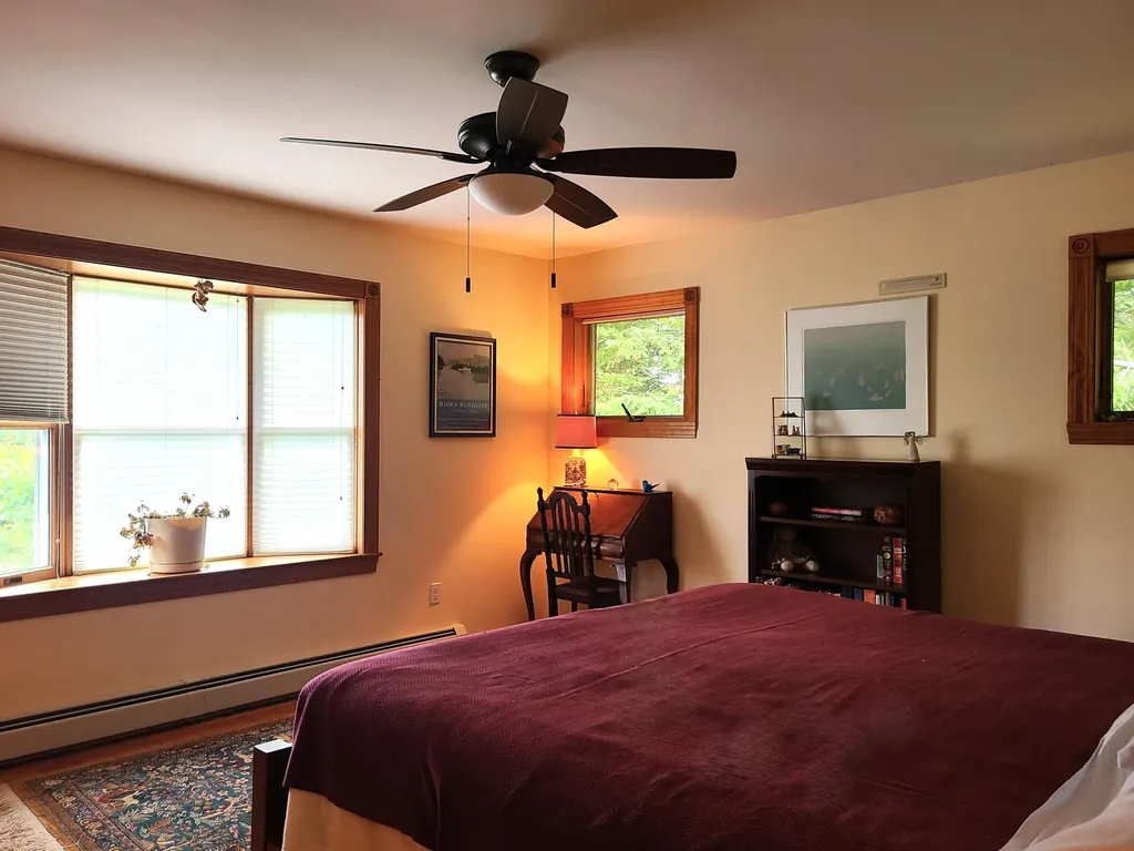 6 Percys Pocket Road Northport ME 04849